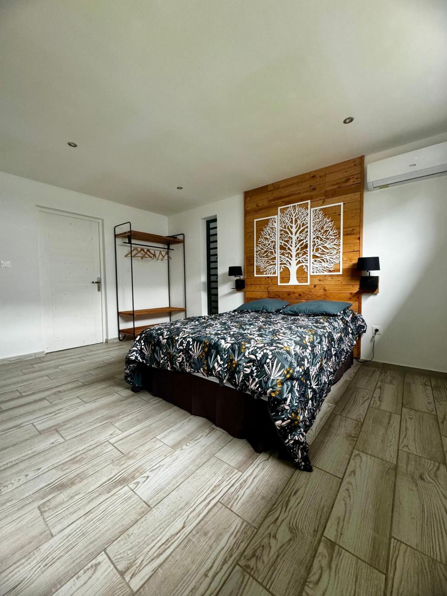 Апартаменты Cozy Caze Сен-Жозеф Экстерьер фото